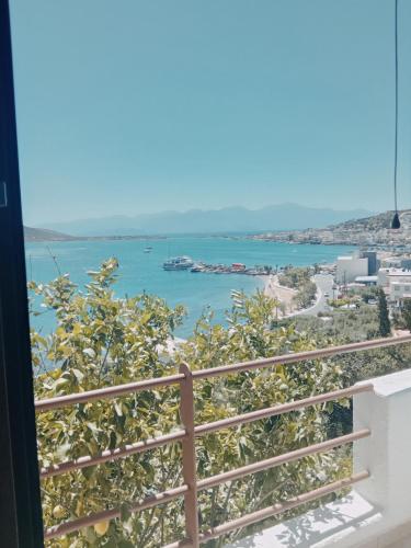 Marilena Panoramic Sea View House