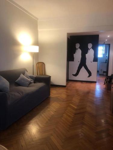 Hermoso apartamento con todos los Servicios y excelente ubicación!