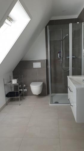 Fürdőszoba, Ferienwohnung an der Wassermühle in Hermannsburg (Ferienwohnung an der Wassermuhle in Hermannsburg) in Hermannsburg városközpont