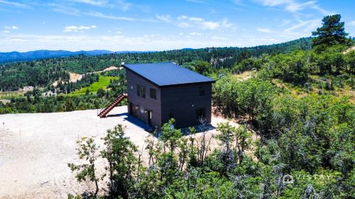 Bryce View Cabin - New Cabin With Amazing Views!