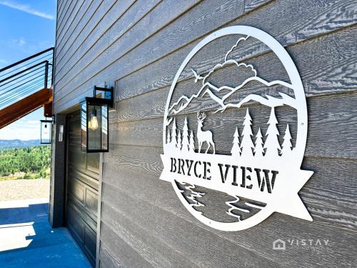 Bryce View Cabin - New Cabin With Amazing Views!