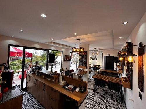 Restaurant, Moon House Bungalow in Rize