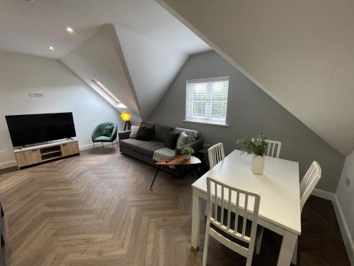 Southbank Stays Luxury & Stylish Apartment - Sleeps 5