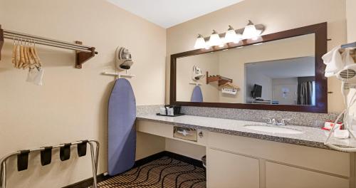 SureStay Plus Hotel by Best Western Sacramento North