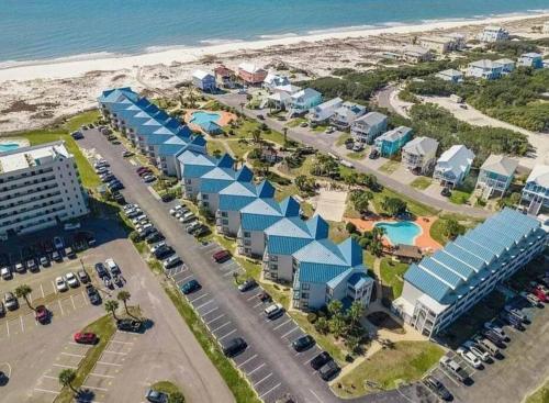Sugar Sands-Luxury 1st Floor 2BR 2BA Private Beach in Gulf Highlands
