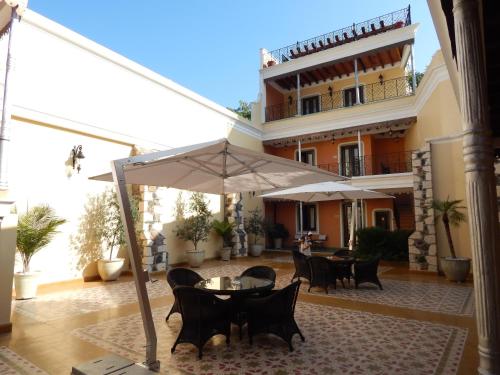Villa Maria Cristina Hotel - image 5