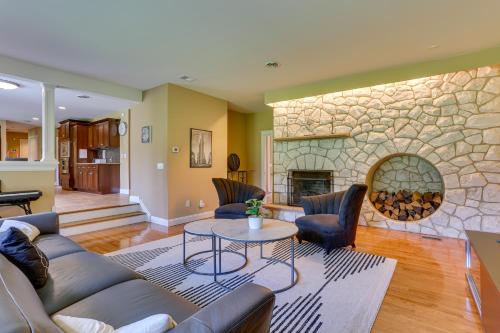 . Warwick Vacation Rental w/ Private Yard & Fire Pit