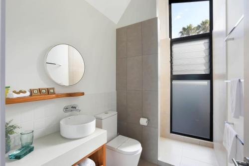 2 bedrooms, 4 beds
