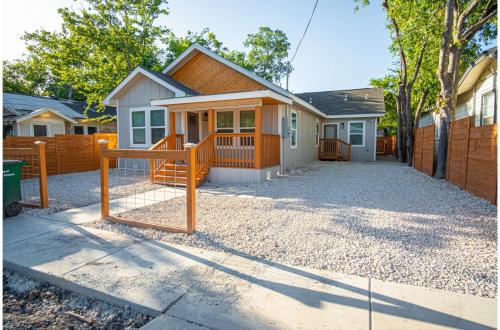 Dont Miss Dynamic 4br2ba Near Jolly Riverwalk - San Antonio