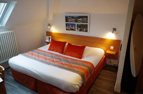 Logis Hotel Beaudon - image 2