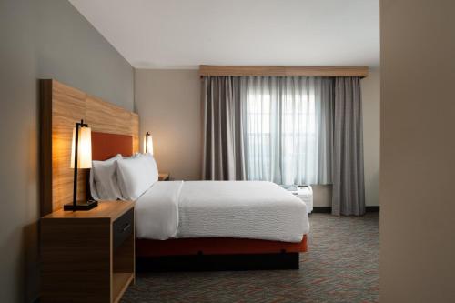 Candlewood Suites St Louis St Charles, an IHG Hotel