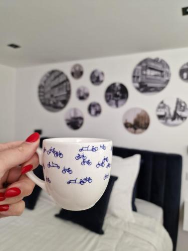 LIEV Amsterdam Cozy boutique suite in The Pijp, Амстердам (фото 10)