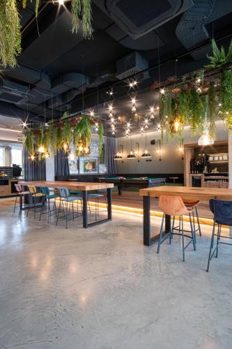 Best Price on RiKu HOTEL Reutlingen in Reutlingen + Reviews!