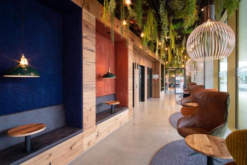 ผับ/เลาจน์, RiKu HOTEL Reutlingen in รอยท์ลิงเงิน