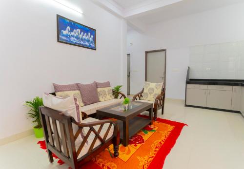 Khakhri House Beautiful 2BHK Apartment—AC