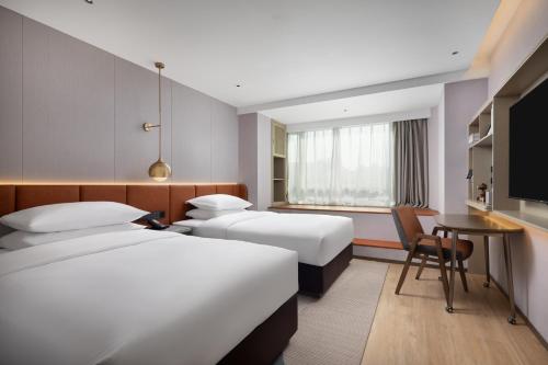 Home2 Suites by Hilton Beijing West Station – Beijing, NY