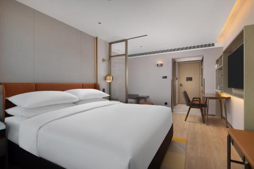 Home2 Suites by Hilton Beijing West Station – Beijing, NY