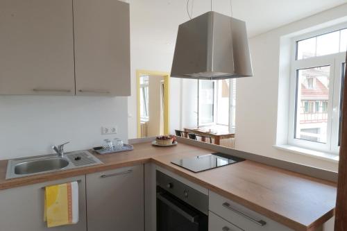 2 bedrooms, 2 beds