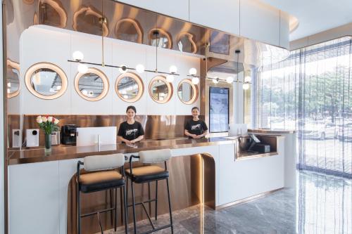 Atour Light Hotel Huizhou Jinshanhu Ganghui photo 1