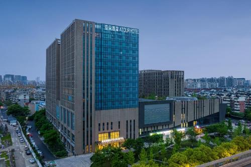 . Atour Hotel Hangzhou East Railway Station West Square