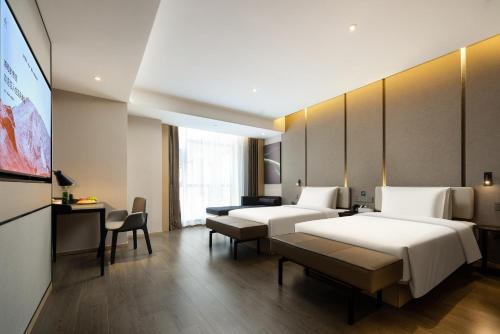 Atour Hotel Kunshan Chengdong Development Zone