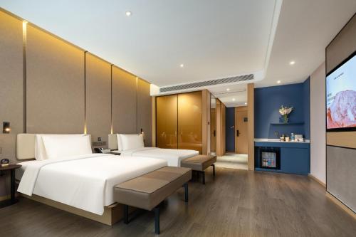 Atour Hotel Kunshan Chengdong Development Zone