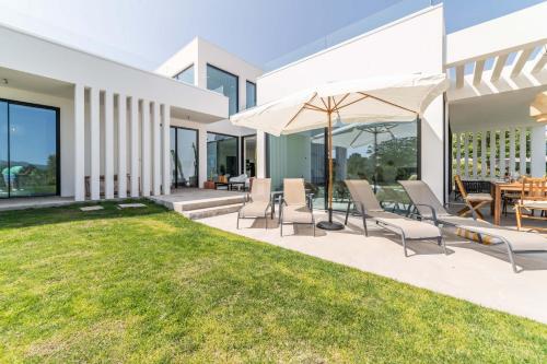 Villa Arrabida in เซซิมบรา