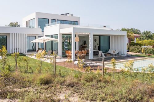 ทัศนียภาพภายนอกโรงแรม, Villa Arrabida in เซซิมบรา