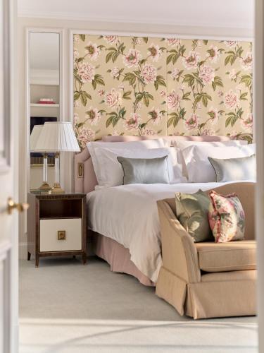 479121635 The Dorchester - Dorchester Collection