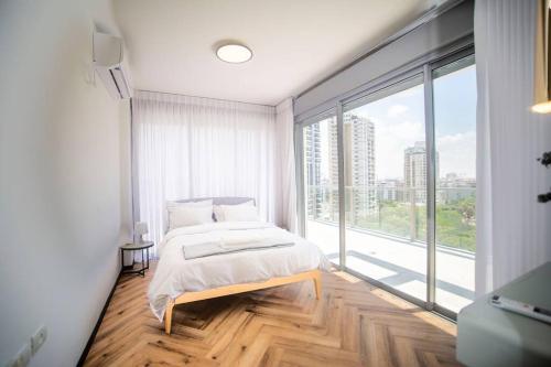 Luxury penthouse Bat -yam in Bat Yam