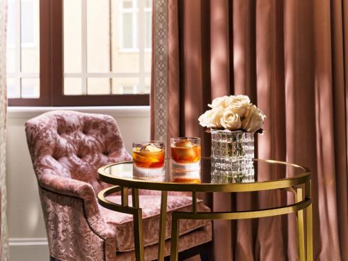 479124821 The Dorchester - Dorchester Collection
