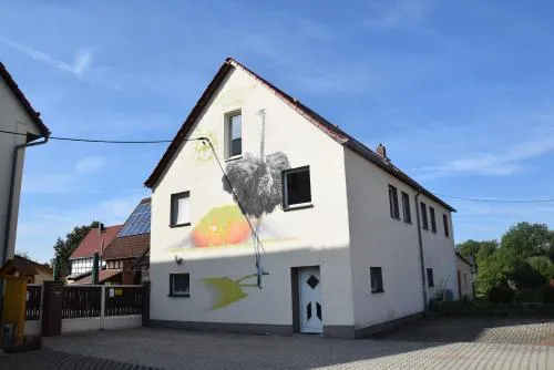 Ferienwohnungen Straußenfarm Burkhardt in Schmölln, Deutschland