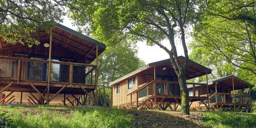 Le Jardin Saint Germain Lodges and Events gîte à louer Plogastel-Saint-Germain