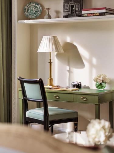 479135460 The Dorchester - Dorchester Collection