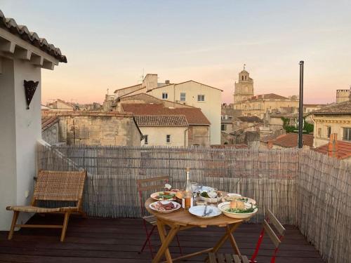 Appartement lumineux, terrasse, centre historique - Location saisonnière - Arles