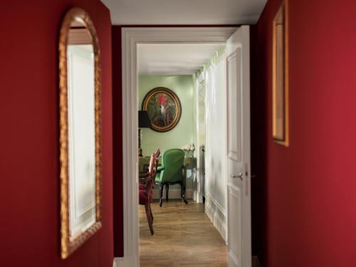 479140237 The Dorchester - Dorchester Collection