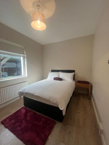 Yeats Lodge Self catering Apartment and Bar
