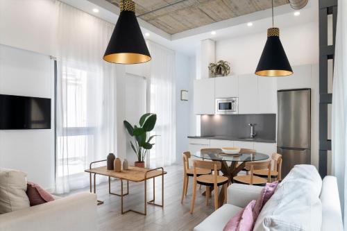 Suites Maestranza - Herrería by Magno Apartments 1