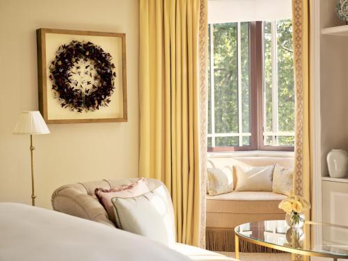 479155776 The Dorchester - Dorchester Collection