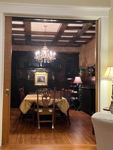 Market St Manor Bed and Breakfast in Nappanee (Indiana)