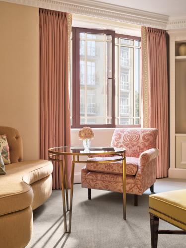 479166175 The Dorchester - Dorchester Collection