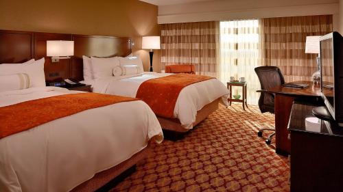 Queen Room with Two Queen Beds - Non-Smoking