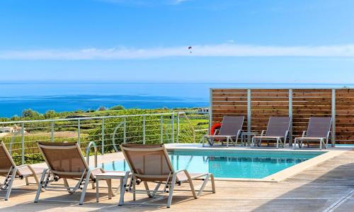 Vista Mare Villas Heated Pool