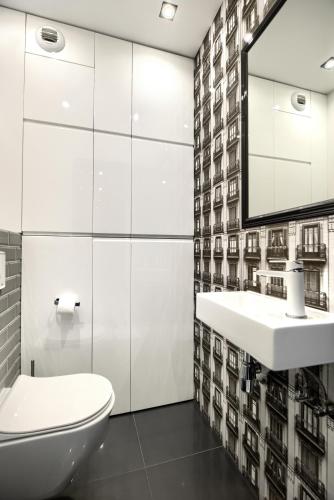 Deluxe Apartment image 7