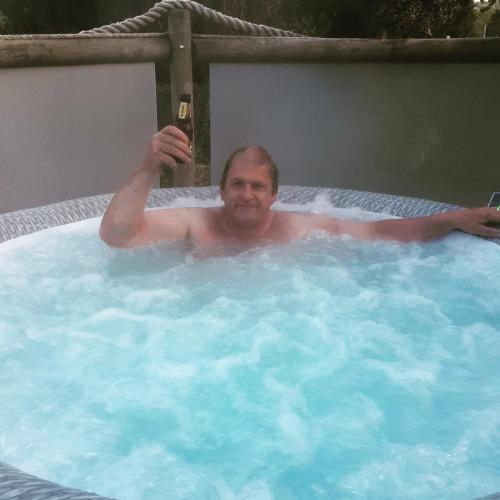 A környék, Pod - Sleeps 2 - Jacuzzi - Parking - Garden in Colombiers-du-Plessis