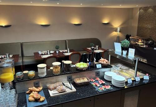 Hotel Drake-Longchamp - image 9