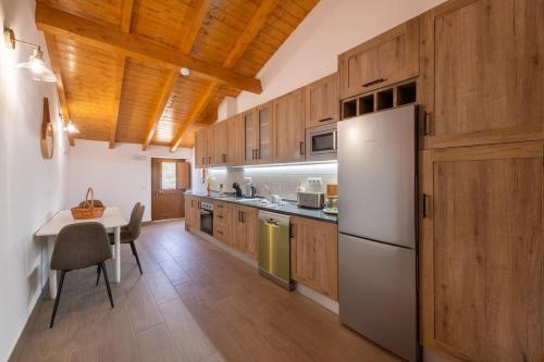 Casa do Forno (Vale Luis Neto-Retiro do Caldeirao) in Vale Da Rosa