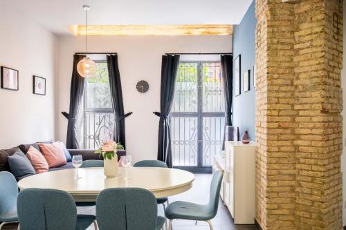 New and Modern Apartment with Comfy Beds, Valencia (photo 6)