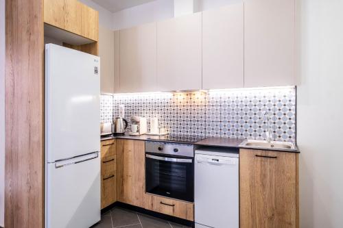 New and Modern Apartment with Comfy Beds, Valencia (photo 7)