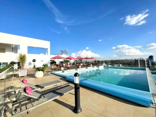 外観, Tranquility in the Midst of Vibrance in ナイロビ